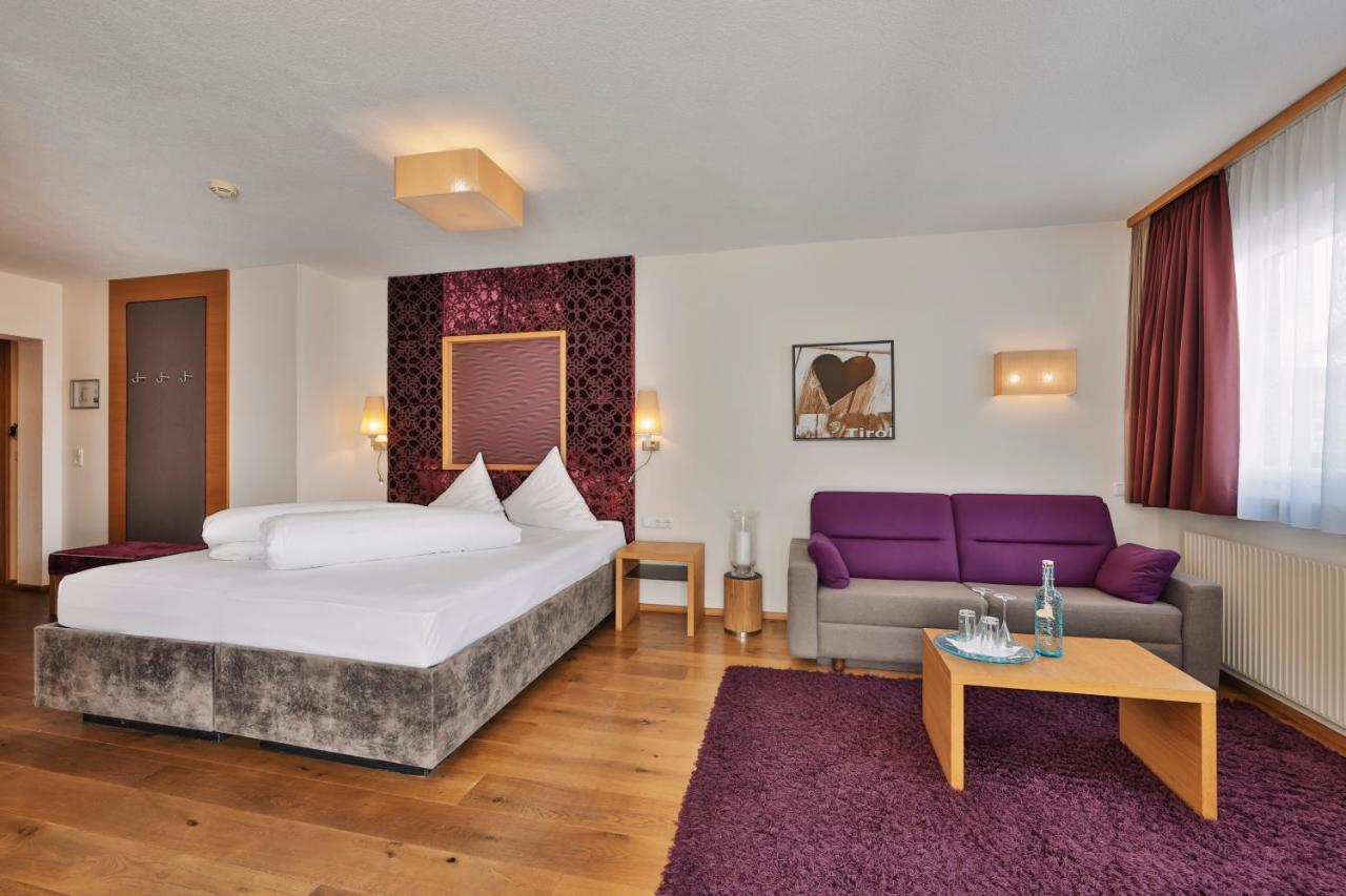 Hotel Fliana 4 Ισγκλ Εξωτερικό φωτογραφία