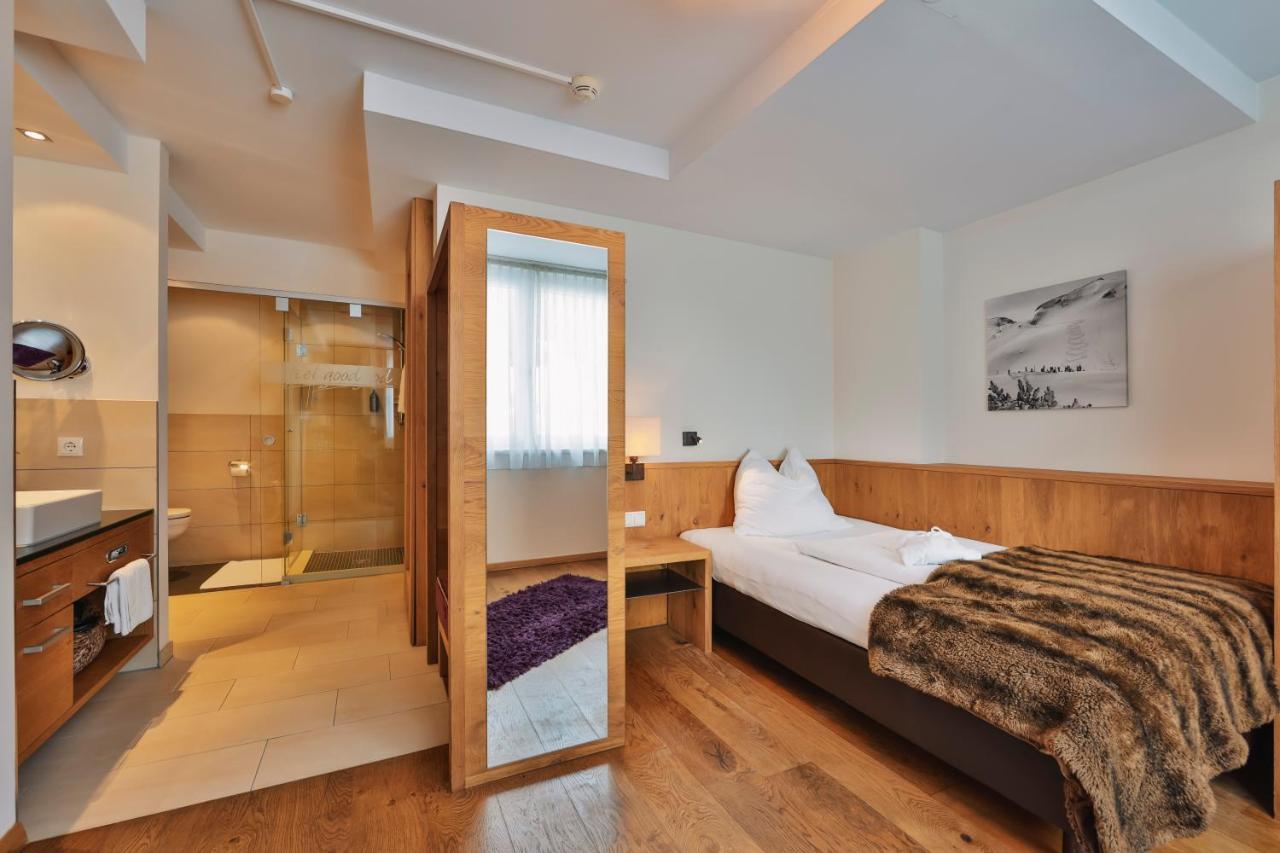 Hotel Fliana 4 Ισγκλ Εξωτερικό φωτογραφία