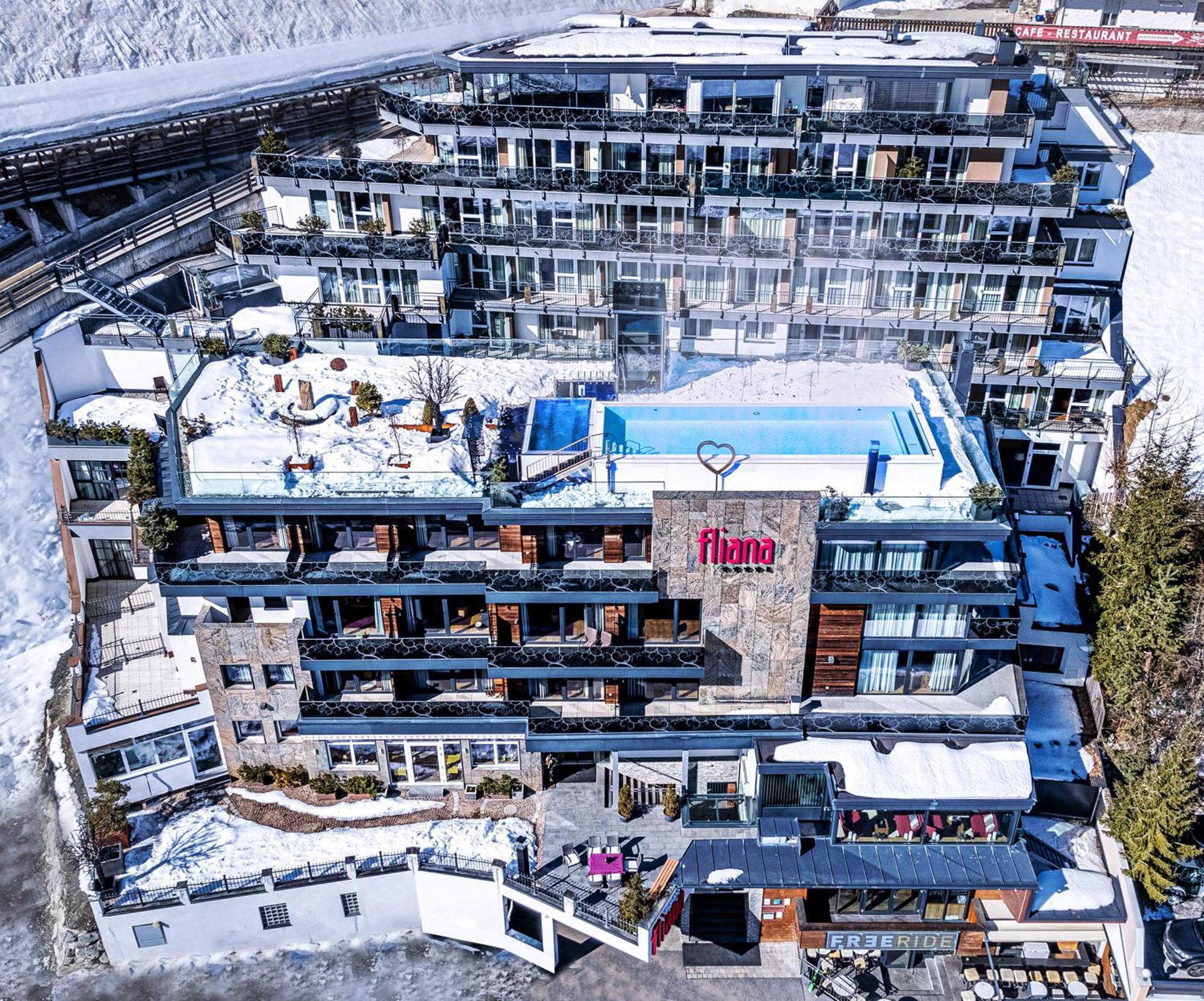 Hotel Fliana 4 Ισγκλ Εξωτερικό φωτογραφία