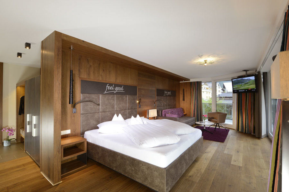 Hotel Fliana 4 Ισγκλ Εξωτερικό φωτογραφία