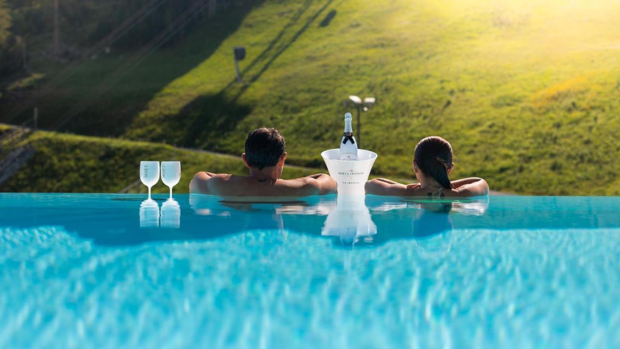 Hotel Fliana 4 Ισγκλ Εξωτερικό φωτογραφία